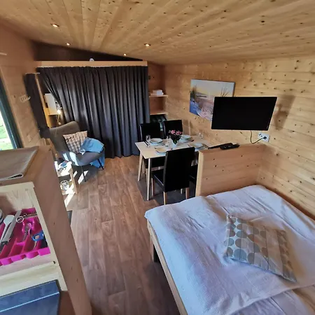 X Ankerlodge *